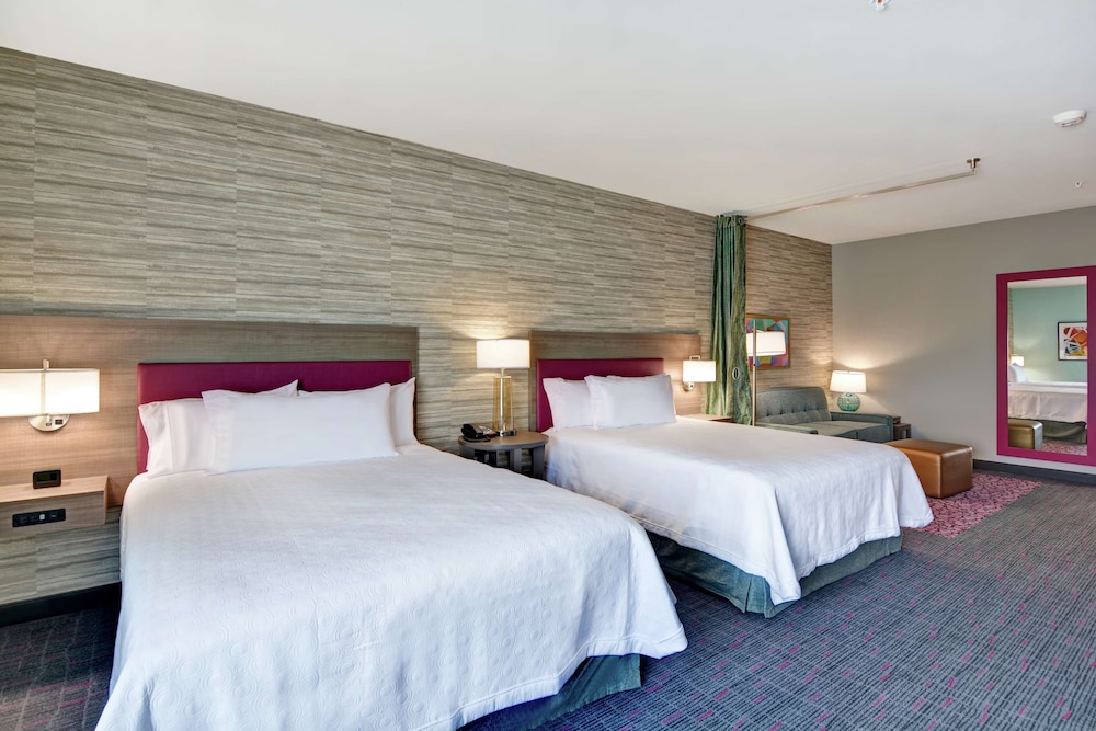 Home2 Suites by Hilton Pecos - photo 11
