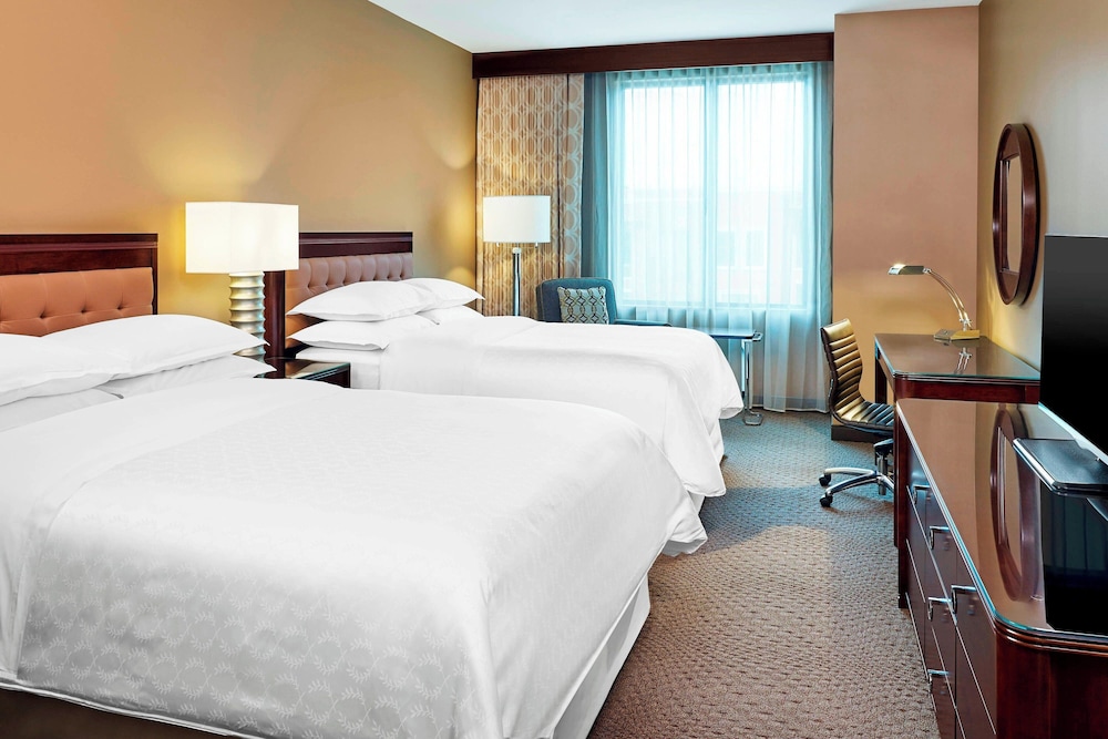 Sheraton Stonebriar Hotel - photo 12