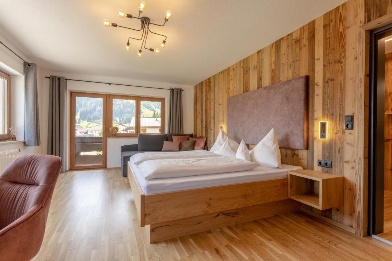 Appartements SonnAlm — 4-Star Luxury Hotel in Berwang, Austria