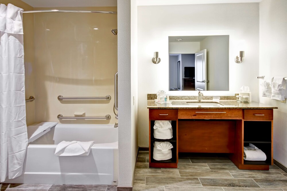 Homewood Suites by Hilton Greeley - photo 19