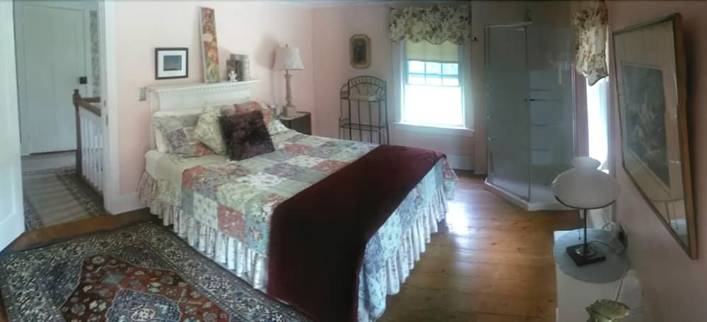 VanWinkle Inn in Greenville, United States