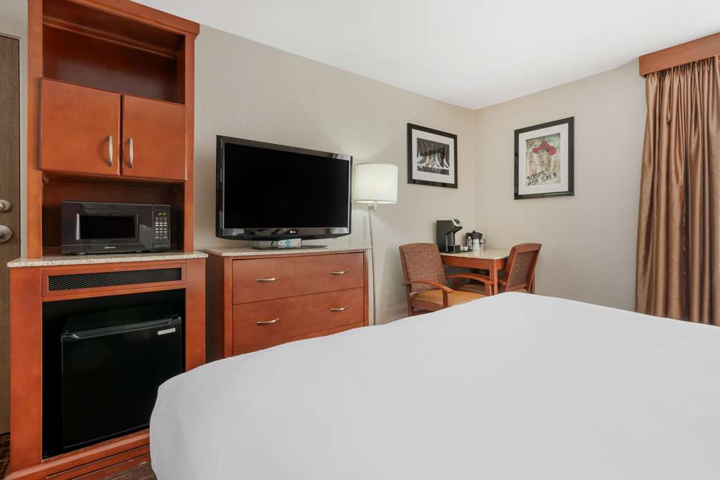 Best Western Plus Boomtown Casino Hotel - photo 13