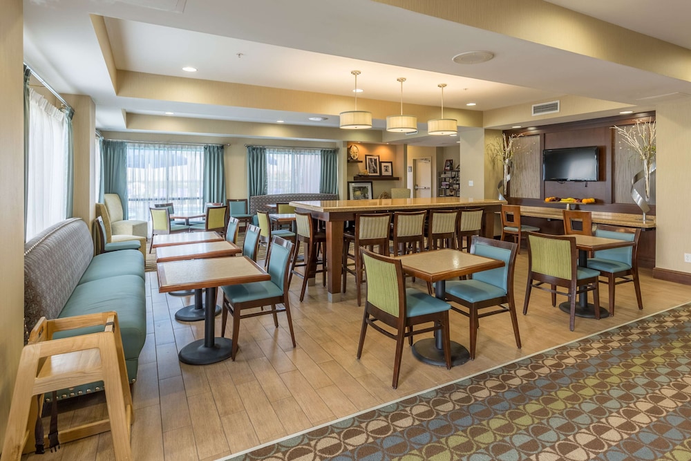Hampton Inn Owensboro South - photo 33