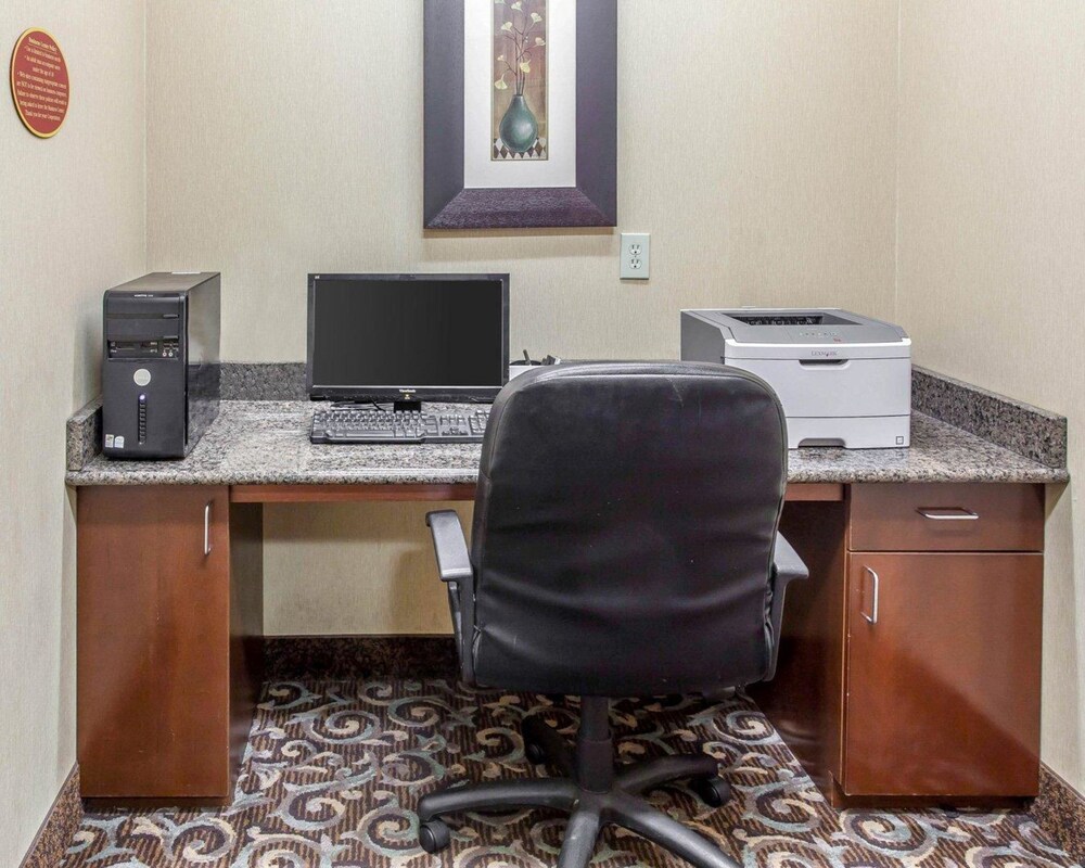 Sleep Inn & Suites Near Joint Base Andrews Washington Area - photo 54