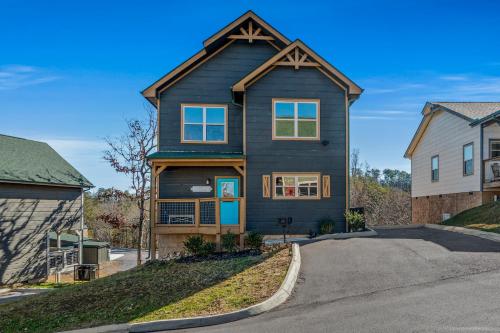 Back In Black in Pigeon Forge, United States