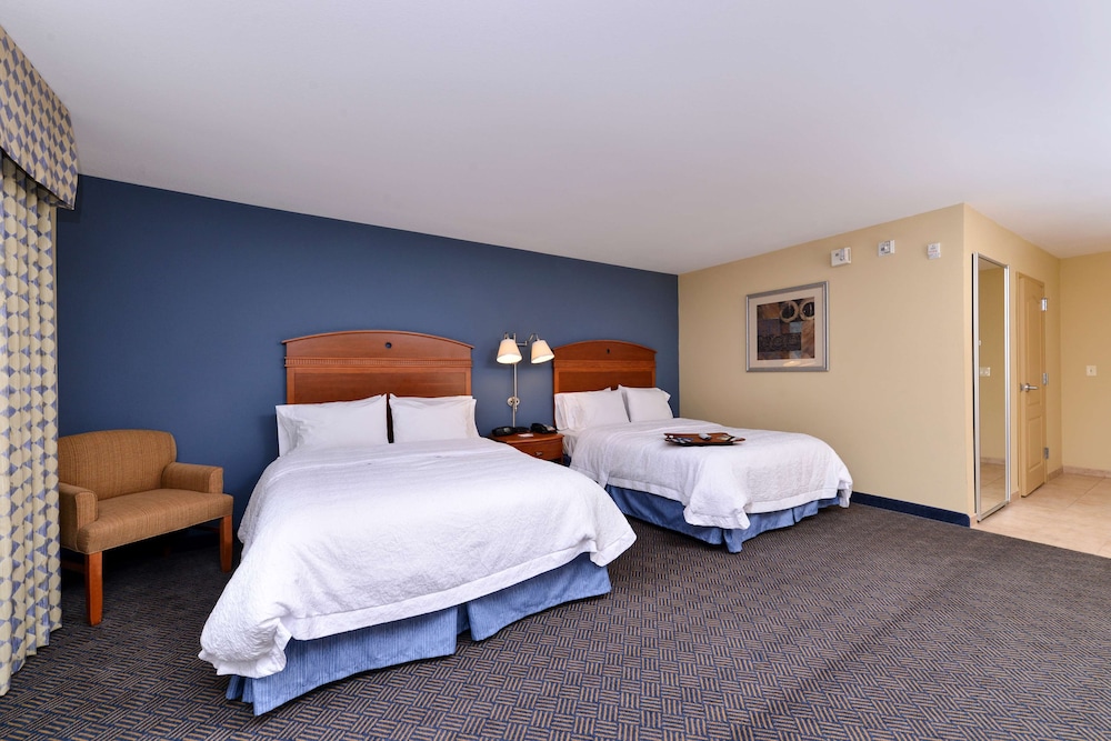 Hampton Inn Evanston - photo 7