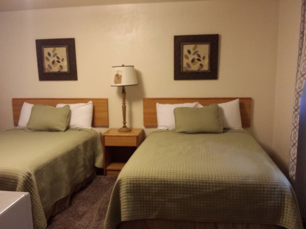 West Plains Motel - photo 19