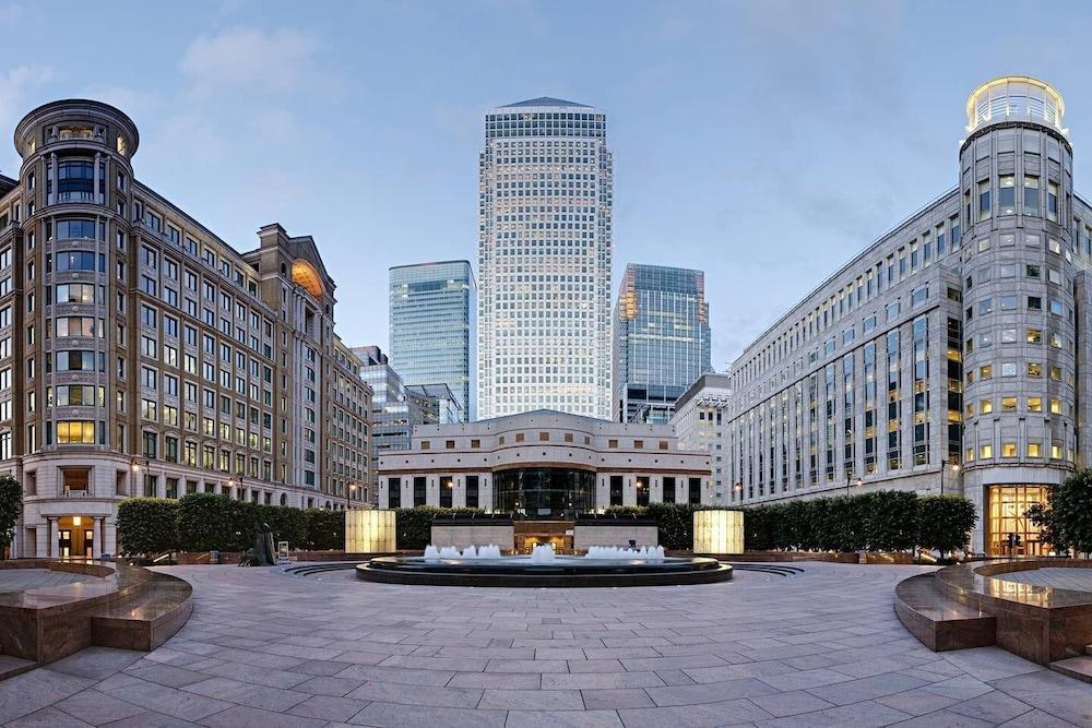 Oakwood At Canary Wharf — 4-Star Luxury Hotel in London, United Kingdom