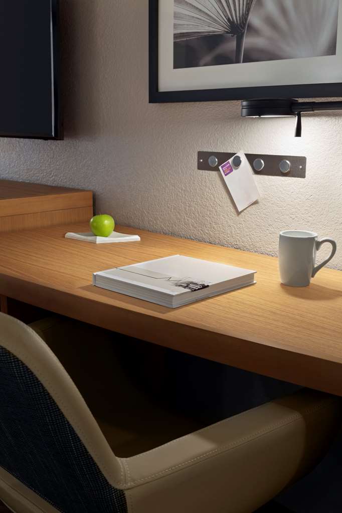 Hyatt Place Tucson Central - photo 6