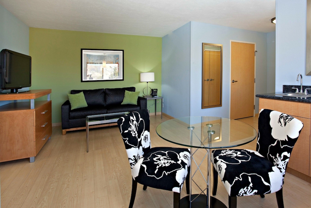 Holiday Inn Express Hotel & Suites Rock Springs Green River By Ihg - photo 23
