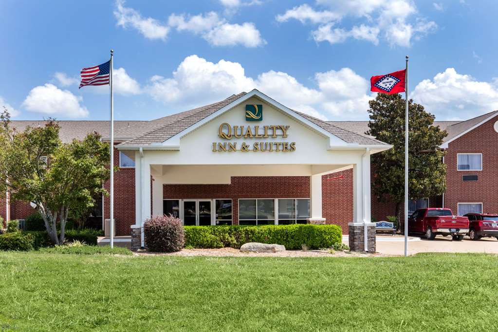 Quality Inn & Suites Mountain Home North - featured photo