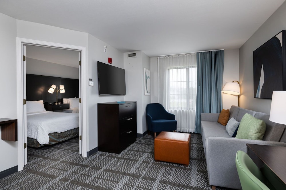 Staybridge Suites Madison East by IHG - photo 15