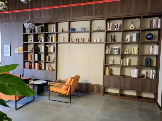 Stranger Hotel Taizhou — 4-Star Luxury Hotel in Taizhou, People's Republic of China