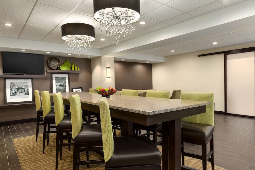 Hampton Inn Dover - photo 22