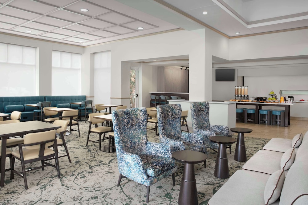 Hilton Garden Inn Hoffman Estates - photo 25