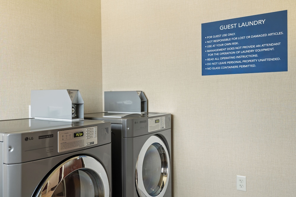 Cobblestone Hotel & Suites Alpine - photo 48