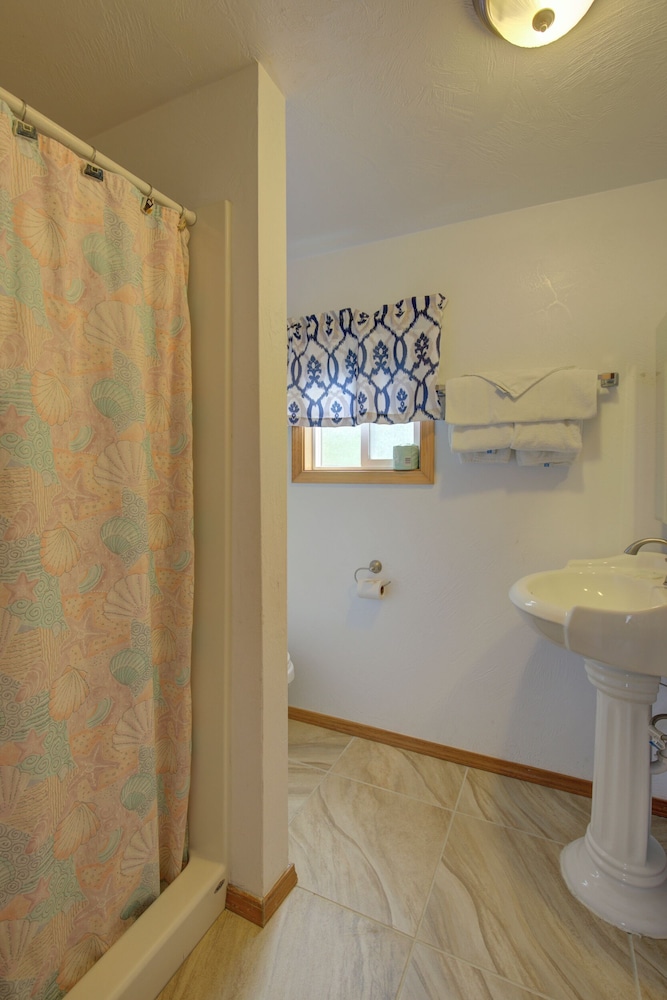 Westerly Motel - photo 22
