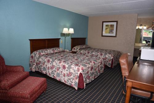 Bonifay Inn - photo 5