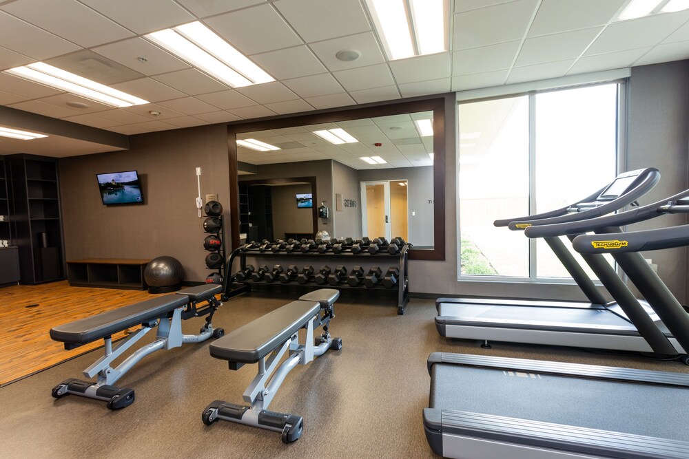 Fairfield Inn & Suites by Marriott Bay City - photo 8