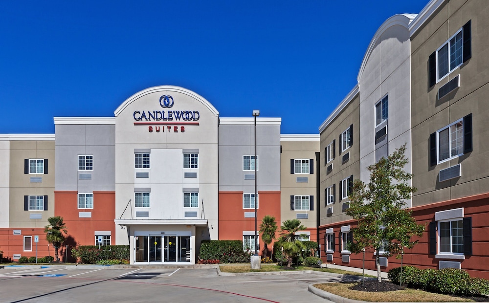 Candlewood Suites Pearland by IHG - photo 22