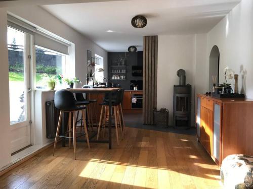 Cozy Appartment Free Parking No Wifi