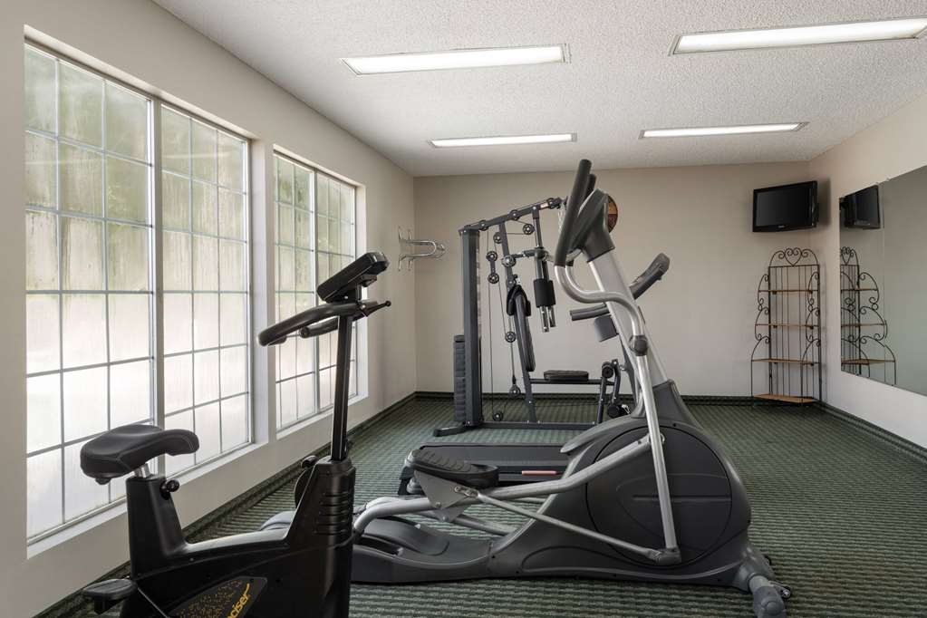 Baymont by Wyndham Kingsland - photo 6