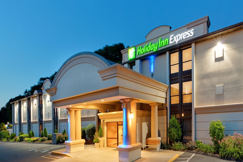Holiday Inn Express Southington by IHG - photo 49
