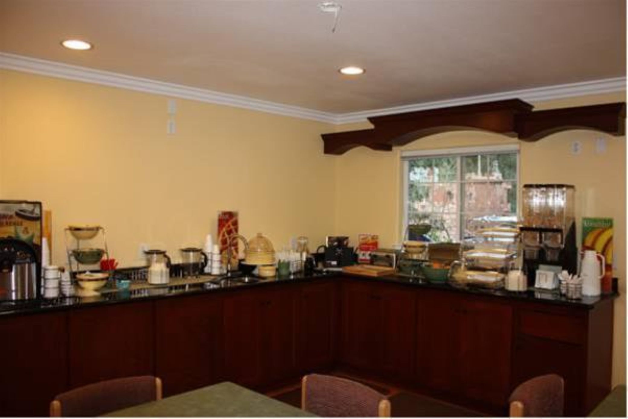 Quality Inn & Suites Santa Cruz Mountains - photo 23