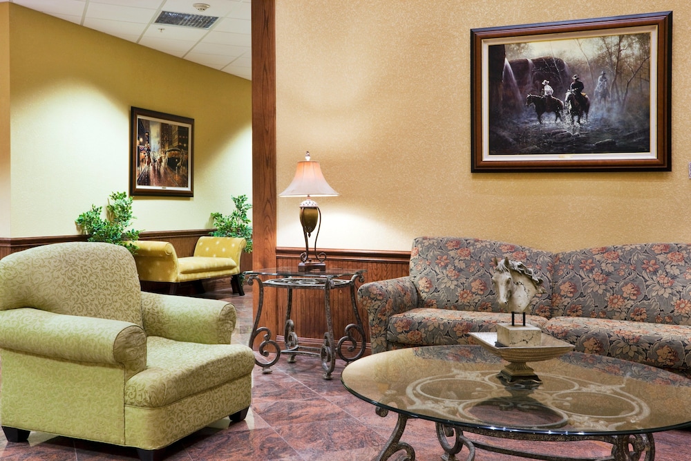 Holiday Inn Express Salado Belton by IHG - photo 32