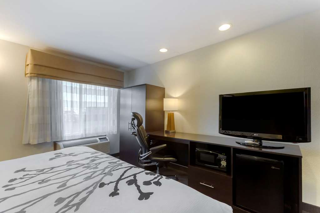 Sleep Inn Ontario - photo 8