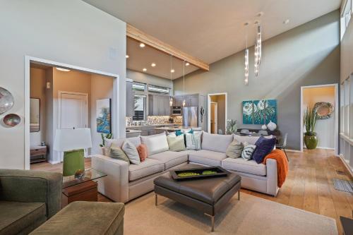 NWX Discover 30 Day Minimum in Bend, United States