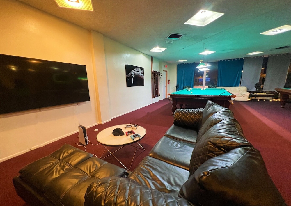 Bposhtels Hollywood Florida Hostel - photo 24