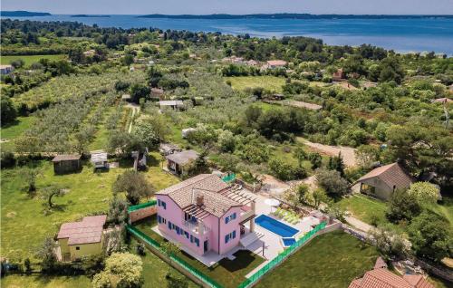 Beautiful Home In Vodnjan With Kitchen — 5-Star Luxury Hotel in Vodnjan, Croatia