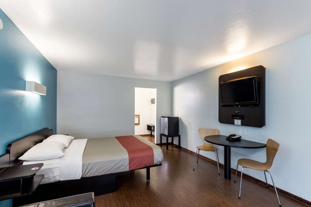 Motel 6 University Missoula - photo 21