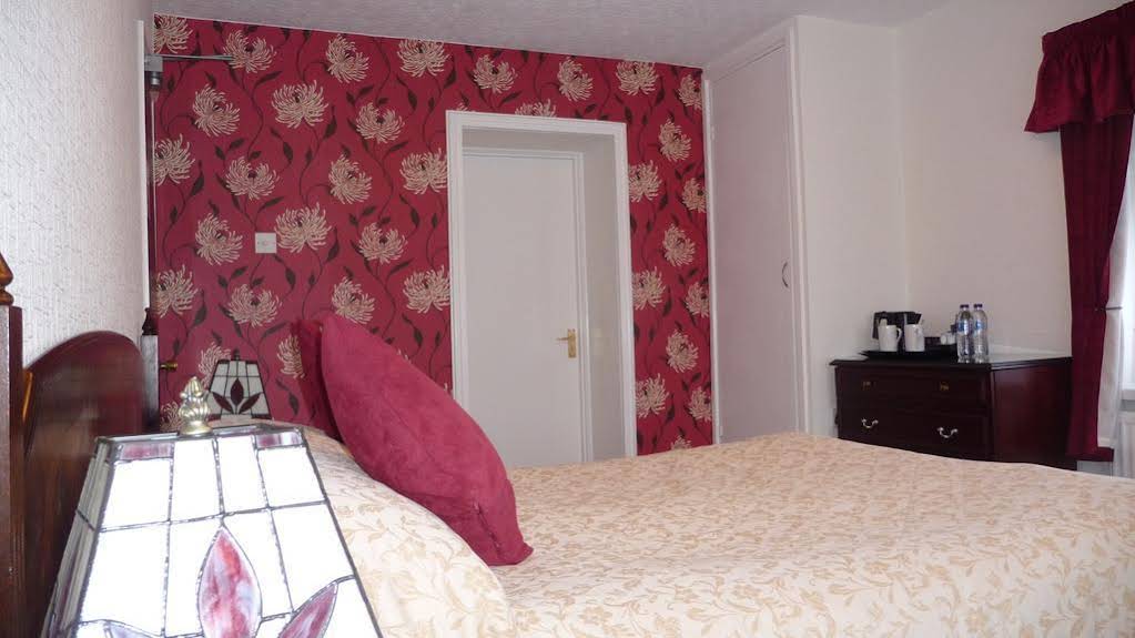 White Horse Guesthouse — 4-Star Luxury Hotel in Brixham, United Kingdom
