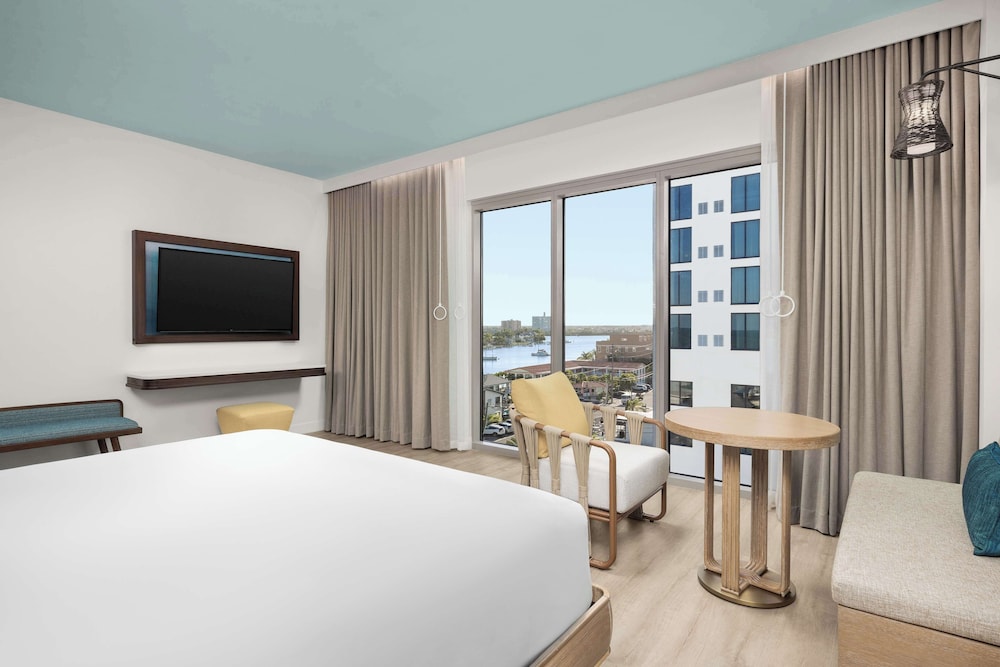 The Hiatus Clearwater Beach Curio Collection By Hilton - photo 26