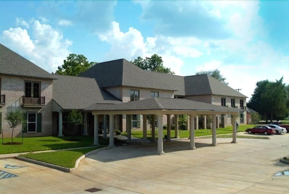 Parc England Boutique Hotel in Alexandria, United States