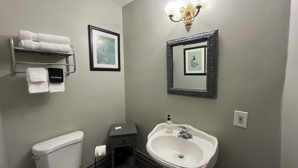 Stone Gables Inn - photo 23