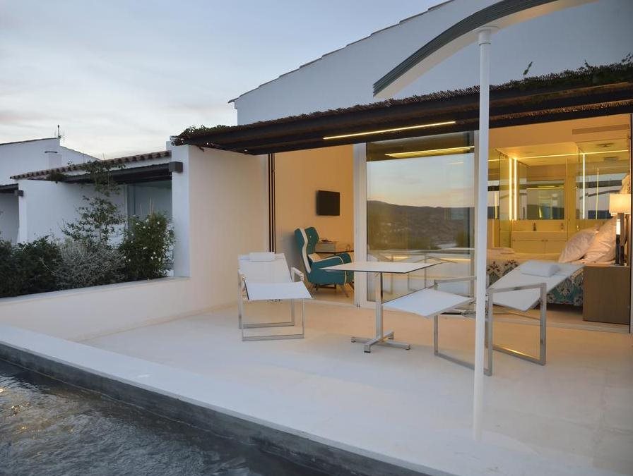 Boutique Hotel Spa Calma Blanca 4 Sup — Cadaques