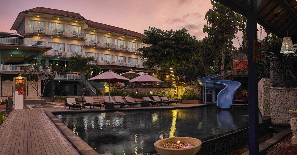 The Tanis Beach Resort Nusa Lembongan