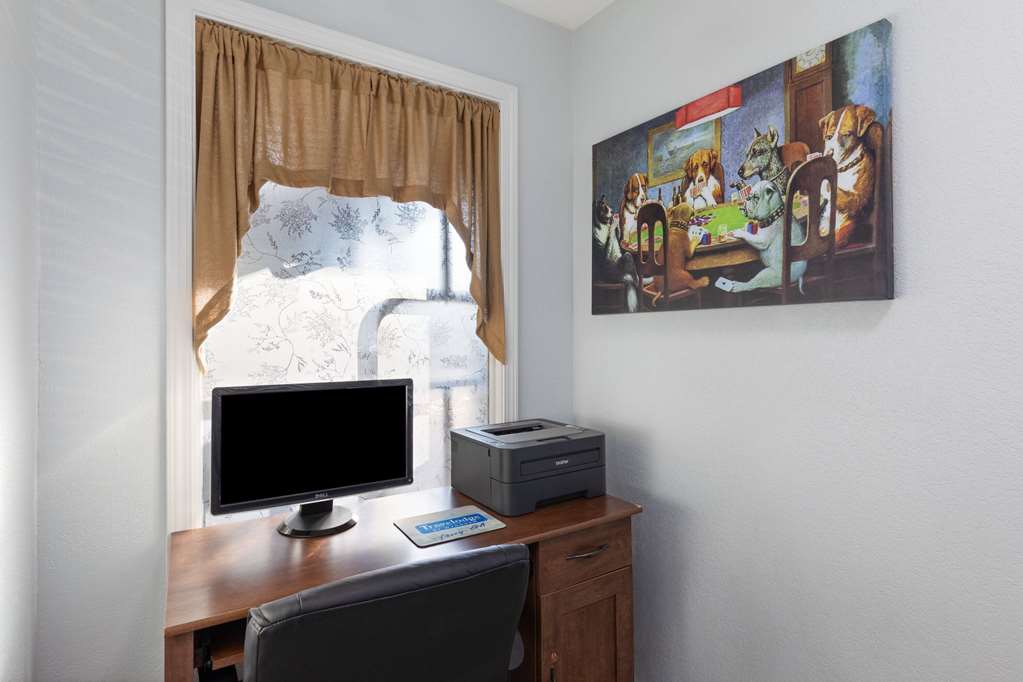 Travelodge by Wyndham Perry National Fairgrounds Area I 75 - photo 26