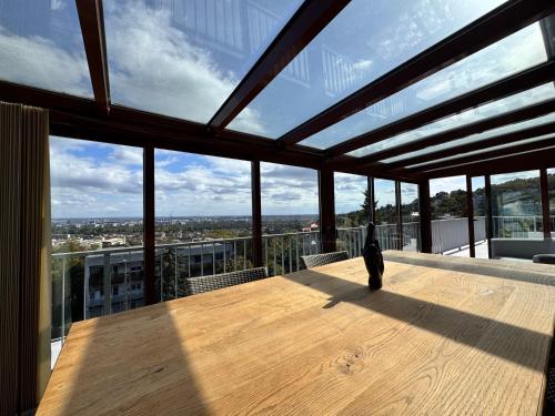 Luxury Penthouse on Rosehill with free garage — 4-Star Luxury Hotel in Budapest, Hungary
