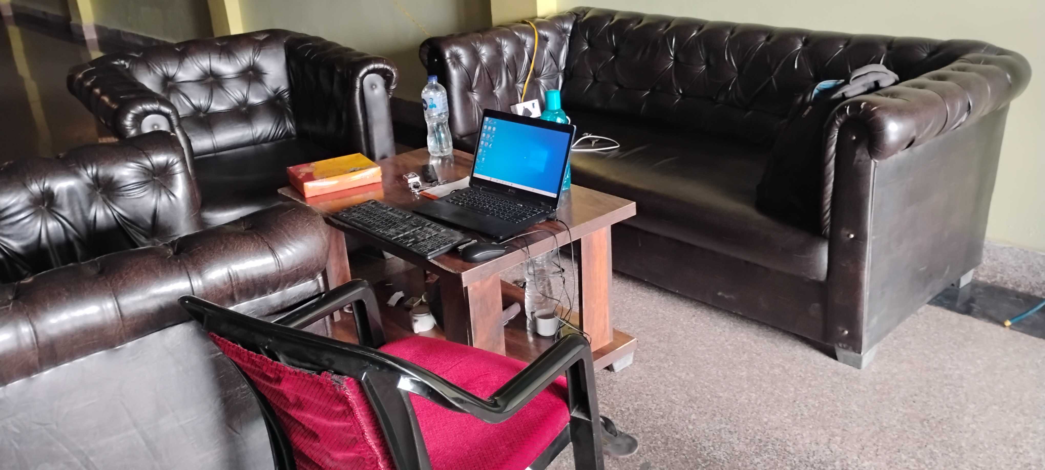Hotel O by OYO Ramodhya Inn - last minute hotel in Ajodhya