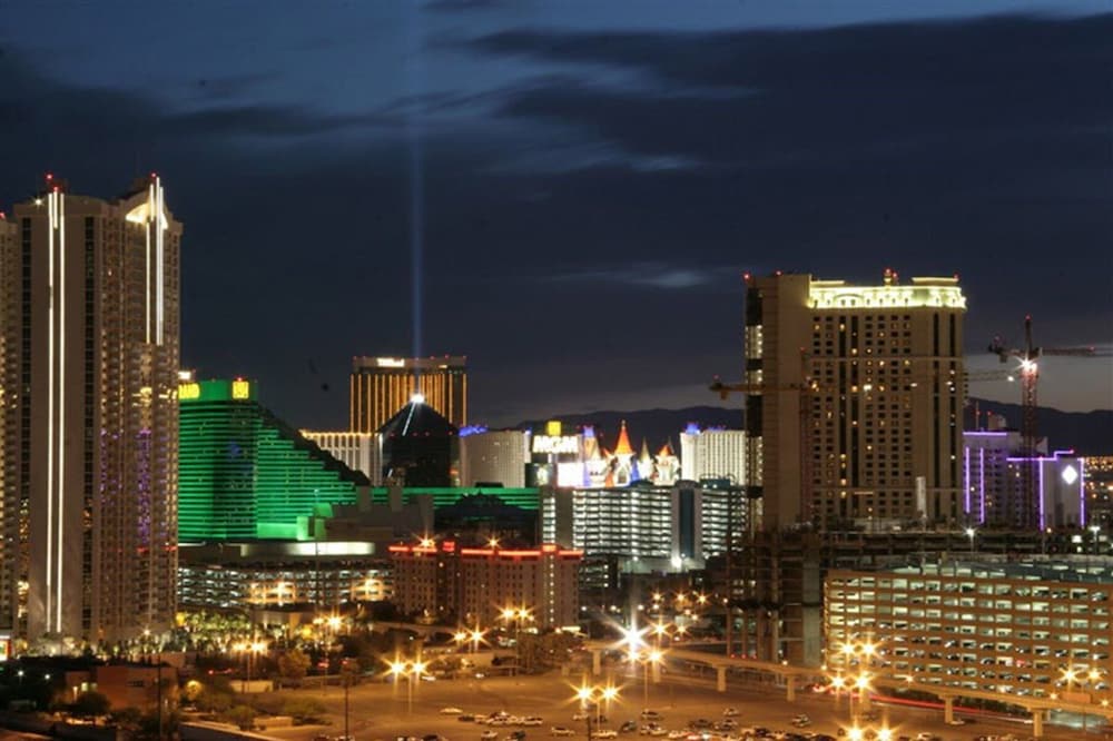 The Platinum Hotel - photo 15