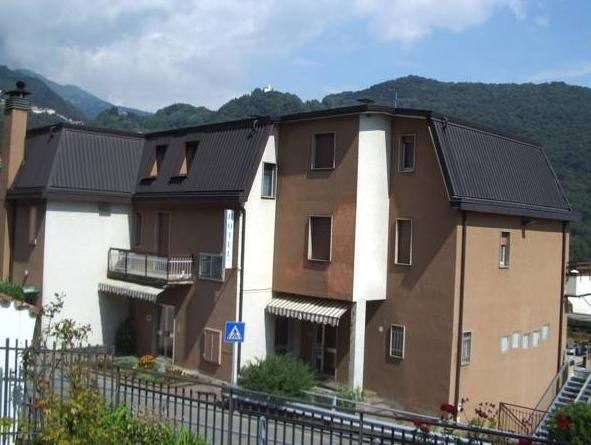 Albergo Samaver - carbon neutral hotel in Plesio