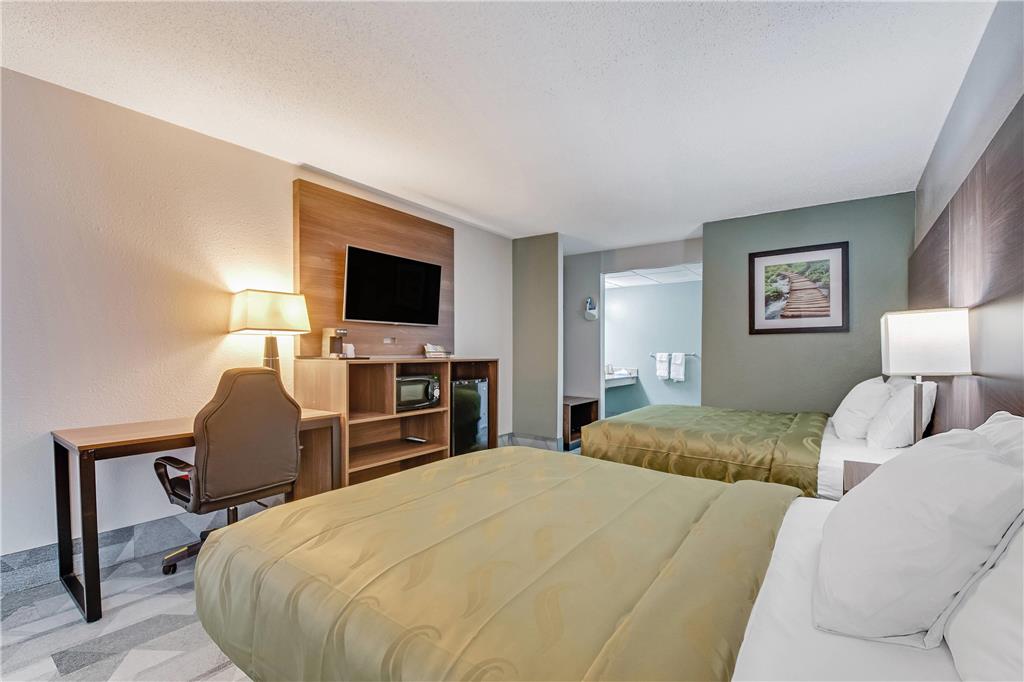 Quality Inn Dalton East - photo 22