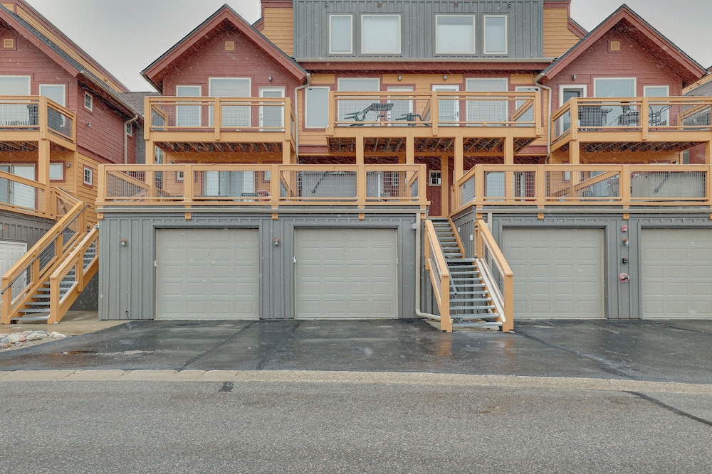 6 Mi to Winter Park Resort Townhome with Hot Tub - photo 30