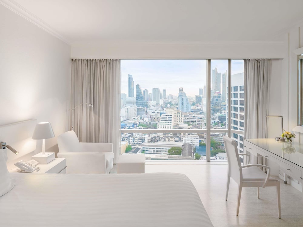 Pullman Bangkok Hotel G — 5-Star Luxury Hotel in Bangkok, Thailand