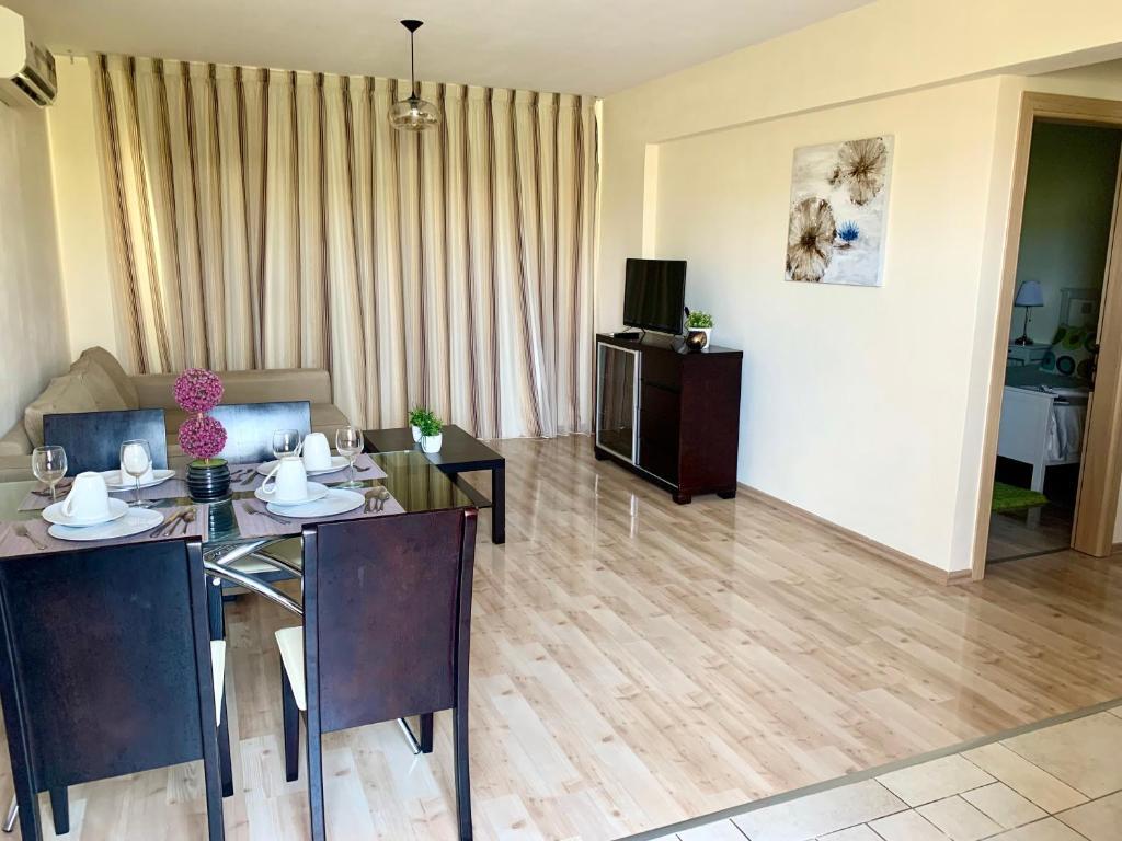 Nissi 3 C14 Sea View Top Floor Apartment