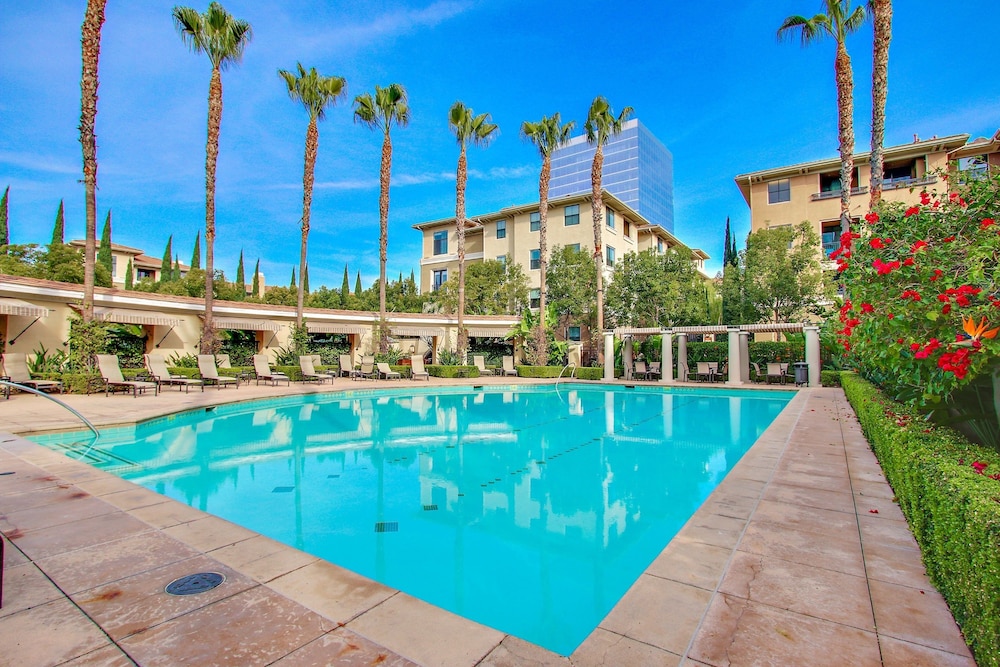Global Luxury Suites at The Village — 4-Star Luxury Hotel in Irvine, United States